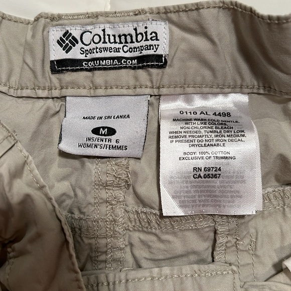 Columbia Women’s Shorts - Picture 3 of 7